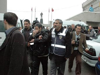 24 saatte yaşanan en &ccedil;arpıcı olaylar 10