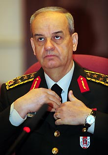 Başbuğ dan &ouml;nemli a&ccedil;ıklamalar 4
