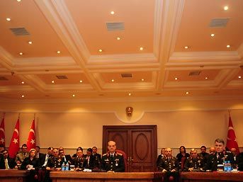 Başbuğ dan &ouml;nemli a&ccedil;ıklamalar 7