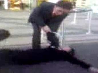 &Ccedil;inli kadının &ccedil;ıldırdığı an 1