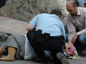 &Ccedil;ılgın koca dehşet sa&ccedil;tı 3