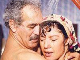 Lıkır lıkır bir kadındın