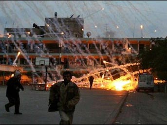 Gazze ye bombanın d&uuml;şt&uuml;ğ&uuml; an 2