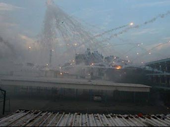 Gazze ye bombanın d&uuml;şt&uuml;ğ&uuml; an 3