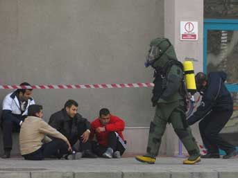 3 ilde kimyasal silah alarmı 3