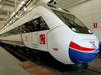 Hızlı tren ilk seferine yarın çıkıyor  
