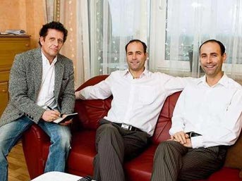 Almanya bu ikizleri konuşuyor! 4