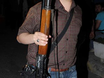 Kızına tecav&uuml;z ettiği iddiasıyla g&ouml;zaltına alındı 4