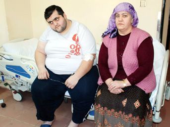 210 kiloya &ccedil;ıkan gen&ccedil; &ouml;l&uuml;m sınırında 2