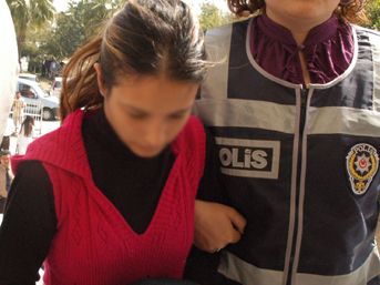 6 g&uuml;nl&uuml;k gelinden korkun&ccedil; cinayet 1