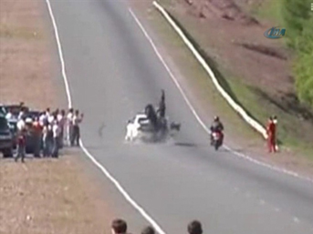 Motosiklet kazası korkuttu 3