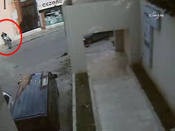 &Ouml;l&uuml;m anı g&uuml;venlik kamerasına b&ouml;yle yansıdı 1