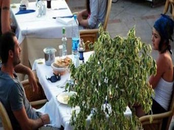 Set aşkları gerçek oldu