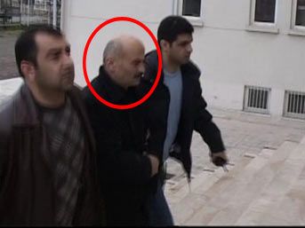 Dehşet sa&ccedil;an baba, daha &ouml;nce de cinayet işlemiş 1