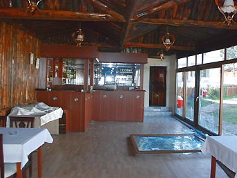 Doktorun elinden alıp şarjörü boşalttı 2