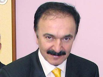 Doktorun elinden alıp şarjörü boşalttı 1