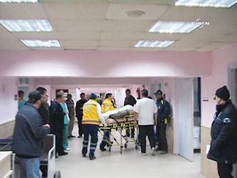 Emniyet M&uuml;d&uuml;r&uuml; n&uuml;n oğlu, barda bı&ccedil;aklandı 2