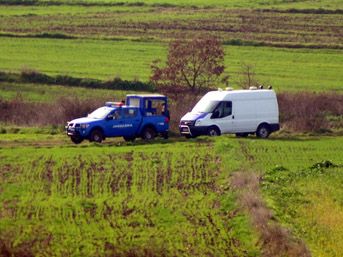 Poşetler i&ccedil;inde sır el bombaları 1