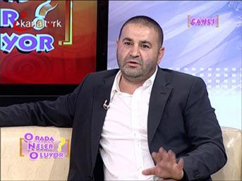 Şafak Sezer ateş p&uuml;sk&uuml;rd&uuml;! 1