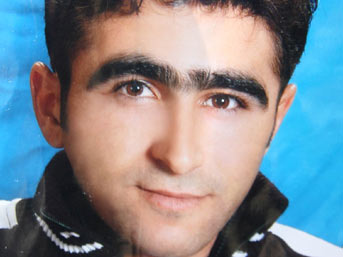 Türkiye şehitlerine ağlıyor 2