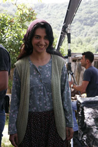  &Ouml;p&uuml;şmek ne ki, daha &ouml;nce seviştim de  2