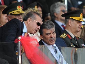 [Resim: tayyip-19mayis.jpg]