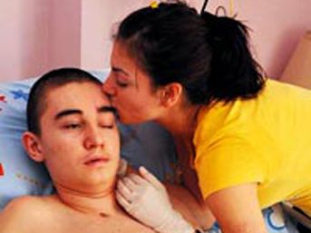 &Ouml;l&uuml;ms&uuml;z aşkın fotoğrafı 1