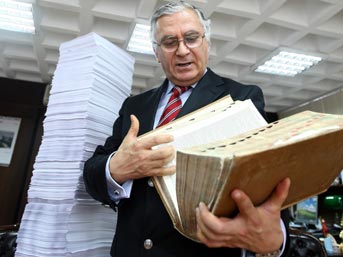 570 bin s&ouml;zc&uuml;k dev s&ouml;zl&uuml;kte toplanıyor 1