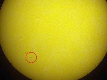 Uzayda m&uuml;thiş bir an 1